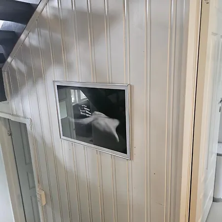 Вилла Montana Guest House.